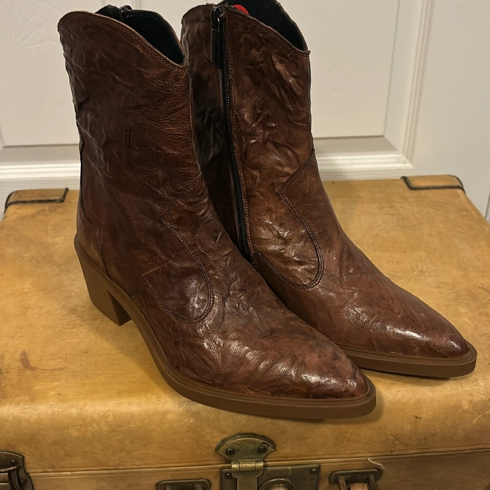 Pons Quintana leather Cowboy boots Size 40/10 NWOT